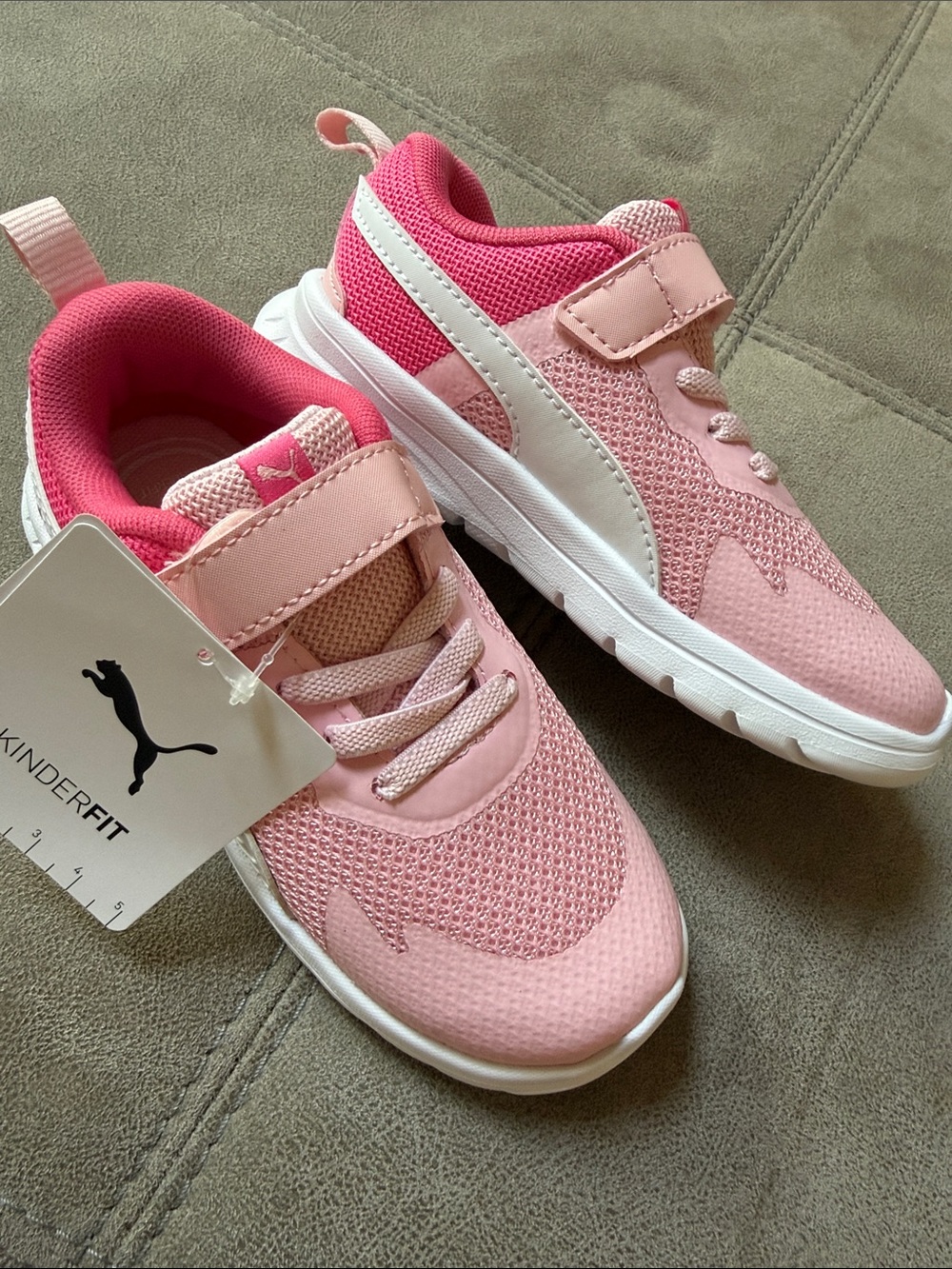 Not for sale ❌PUMA Evolve Run Mesh girl‘s size 10 sneakers
